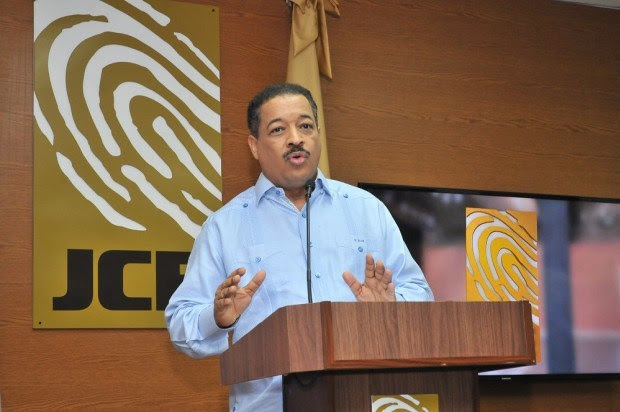 Pleno JCE solicita a juntas municipales terminar con reconteo de los votos 
