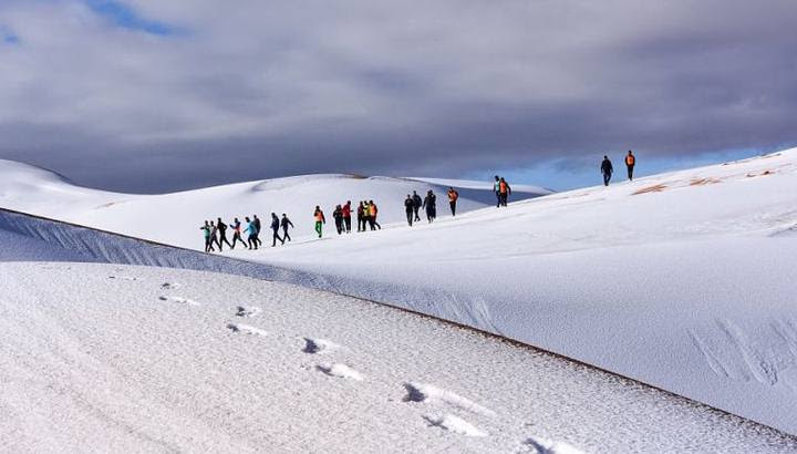 Resultado de imagen de Ha vuelto a nevar en el Sahara por segunda vez en menos de un mes Artículo publicado en MysteryPlanet.com.ar: Ha vuelto a nevar en el Sahara por segunda vez en menos de un mes http://mysteryplanet.com.ar/site/ha-vuelto-a-nevar-en-el-sahara-por-segunda-vez-en-menos-de-un-mes/