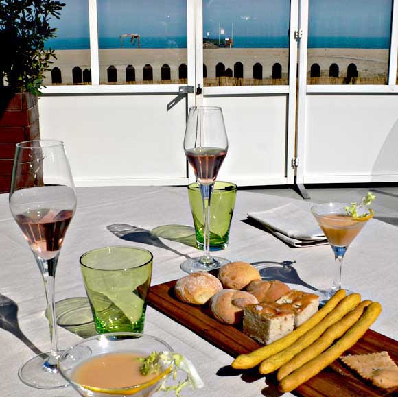 13-beach-meal-60236