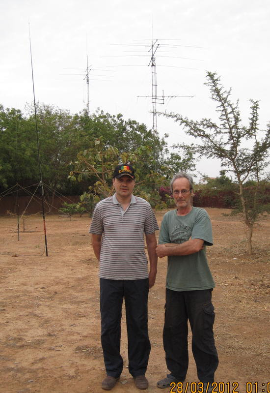L-R UA9CDC , 6W7RV 
