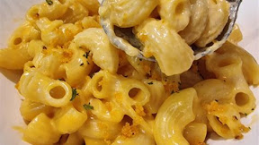 Indulge in Creamy Comfort: Mac and Cheese Singapore - The Ultimate Guide