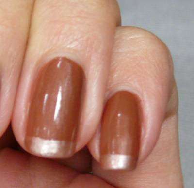Nail design of Brown and Bronze Polish 