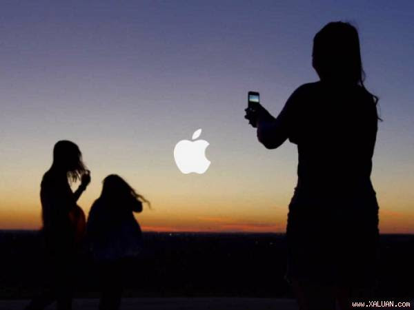 Người dùng iPhone có xu hướng nói dối nhiều hơn.