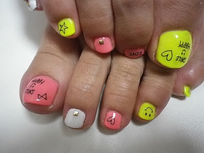 蛍光3色フットネイル 上田市自宅ネイル L Oiseau Bleu