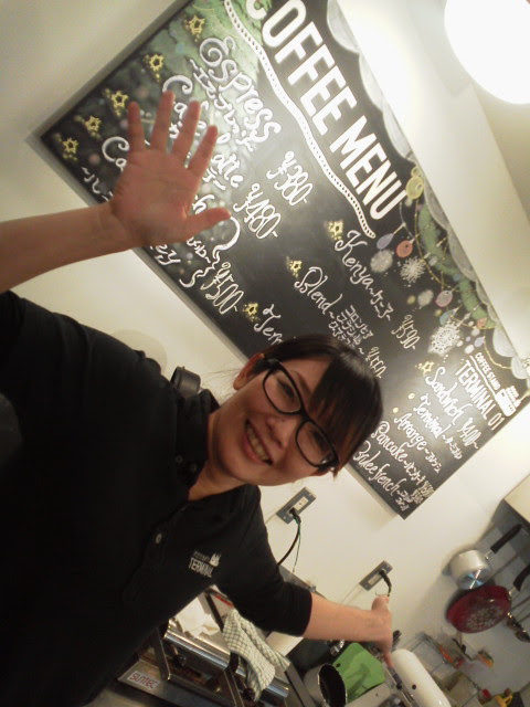 ありがとう通信vol 532 コーヒースタンド ターミナル０１のクリスマス黒板アート 株式会社ありがとうサービス