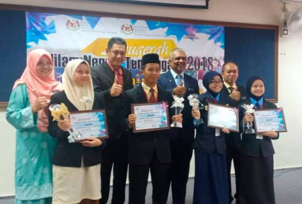 Carian Mengenai Topik Smk Kompleks Gong Badak Astro Awani
