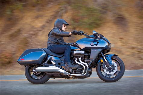 honda ctx deluxe specs   autoevolution