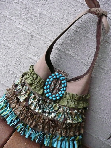 Wintery frilly dilly bag