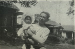 Donyale Luna age 7 months with dad