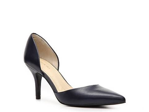 Tahari Coco Pump | DSW (Available at Easton Town Center)