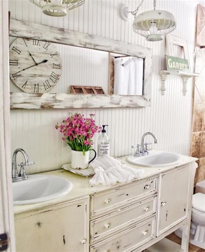 French-Inspired Bathroom Accessories: Elevating Your Bathroomâ€™S Aesthetics