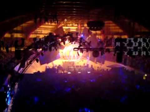 MAYDAY 2010 Armin van Buuren Final & Members of Mayday Start