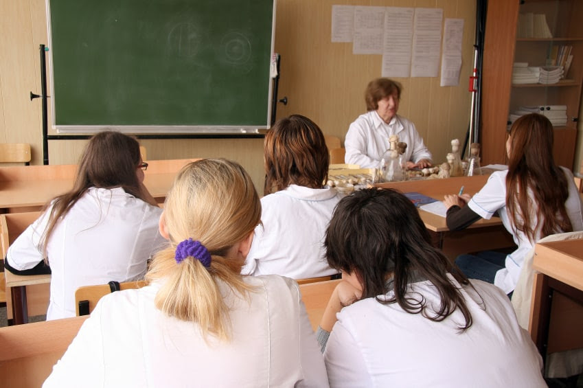 Le coût moyen pour la rentrée d'un étudiant en soins 