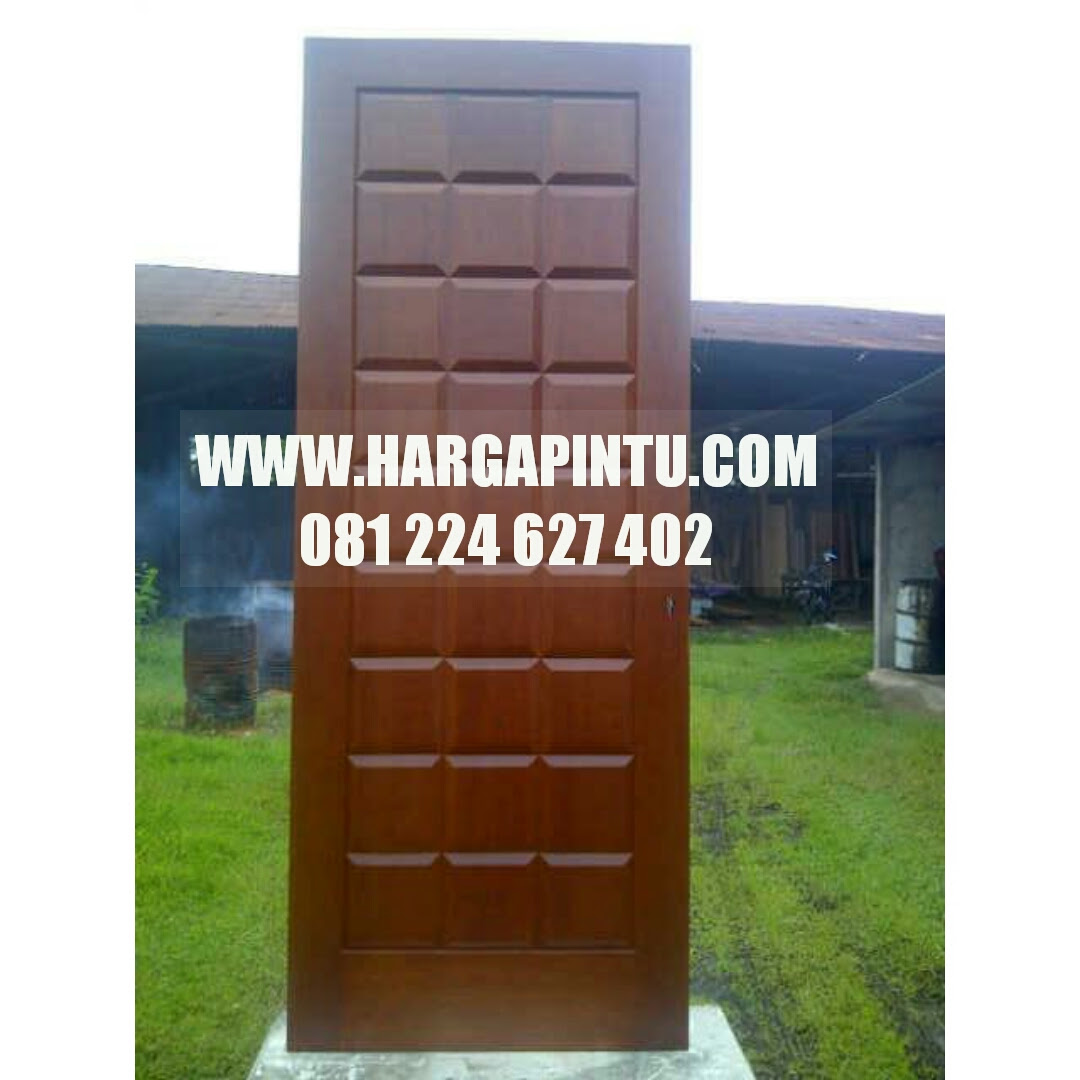  Daun  Pintu  Panel Lis  Kotak Timbul Minimalis Harga Pintu  