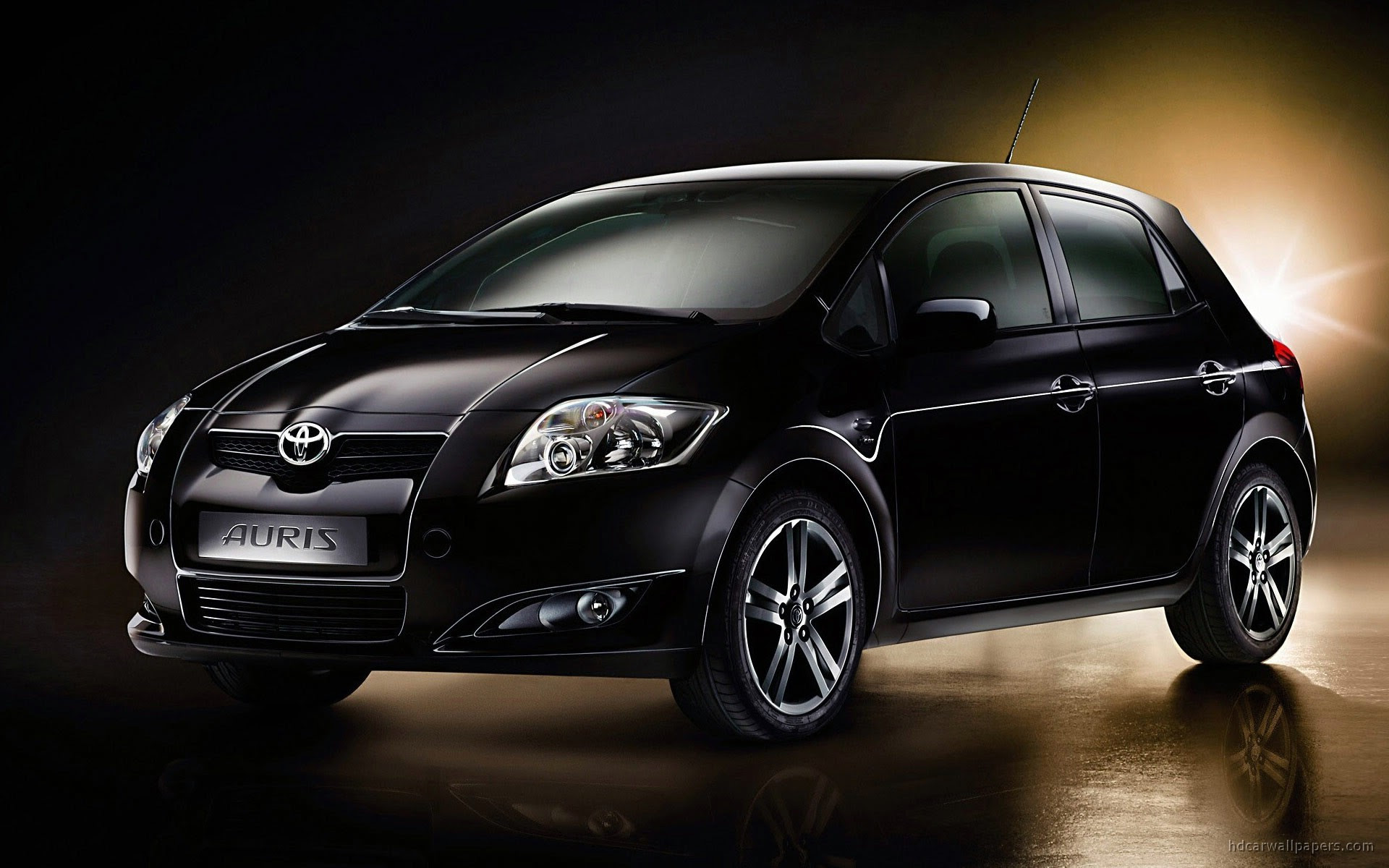 Toyota Auris Wallpaper | HD Car Wallpapers