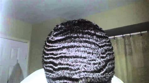 Cantu shea butter hair dressing pomade conditions hair while adding control for hard to hold styles. 360 Waves~Wavebuilder Cocoa & Shea Wave Butter Review