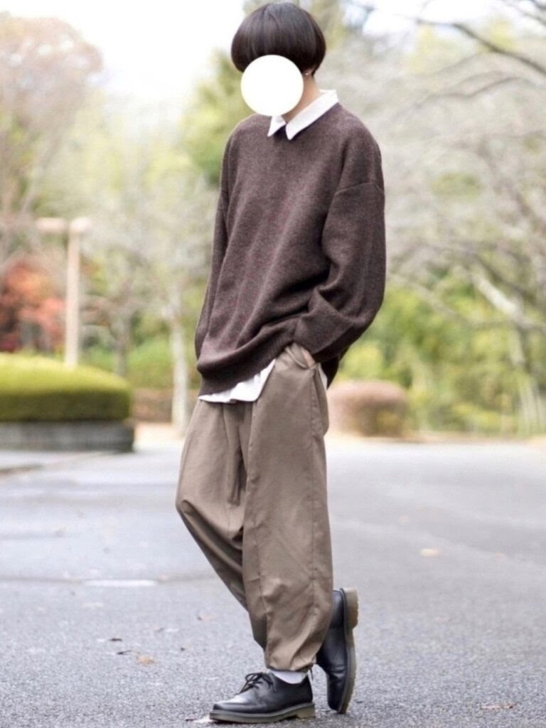 ニット セーターとシャツやパーカーの重ね着のコツ メンズの重ね着のコーデも紹介