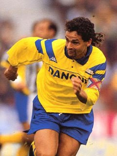 I Jcalcio モバイル版選手待受画像menu ロベルト バッジョ