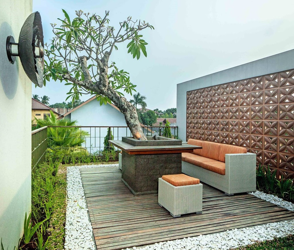Ketika Motif Batik Menjadi Elemen Estetis Arsitektur Ketika Motif Batik Menjadi Elemen Estetis Arsitektur