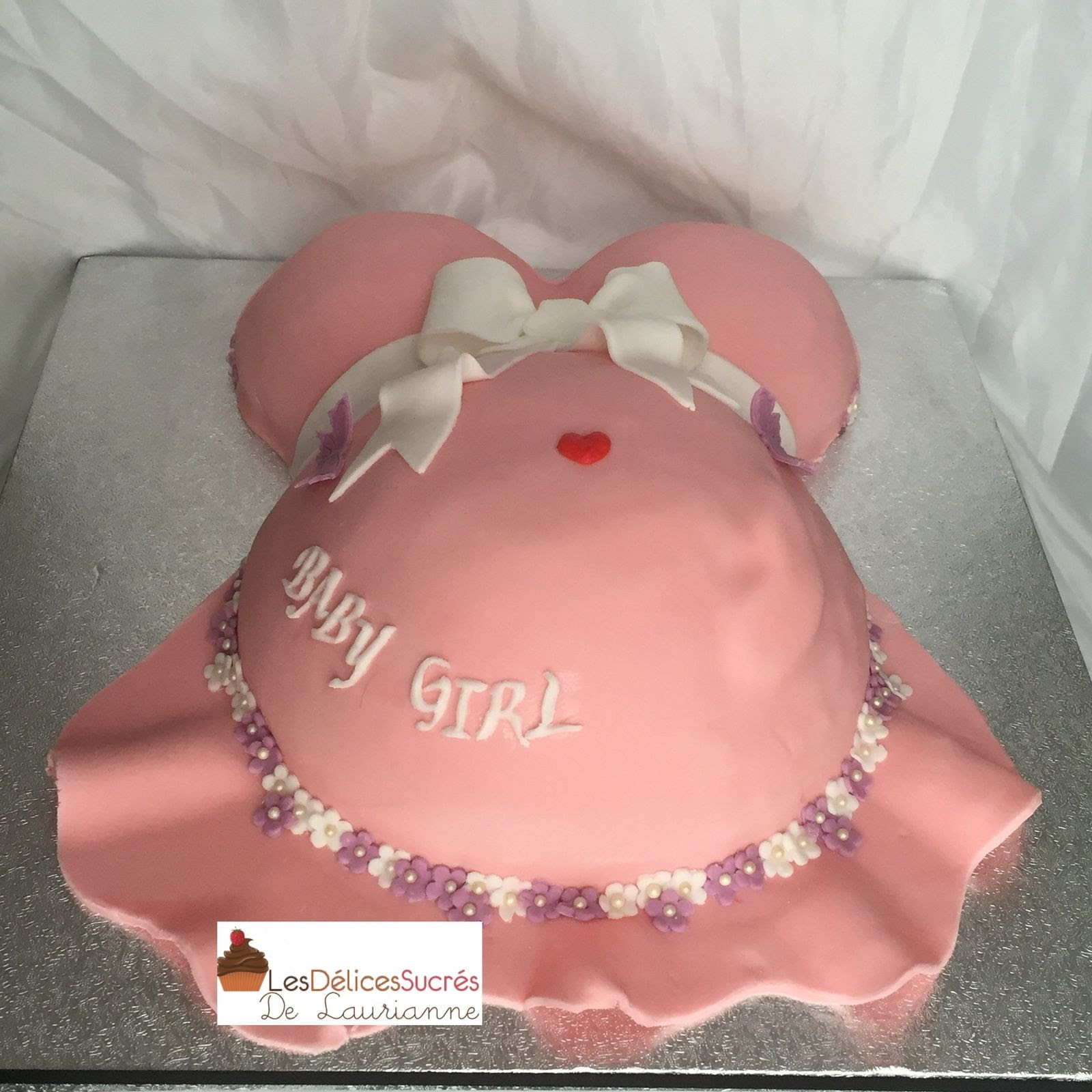 Gateau Ventre De Grossesse Fille Les Delices Sucres De Laurianne