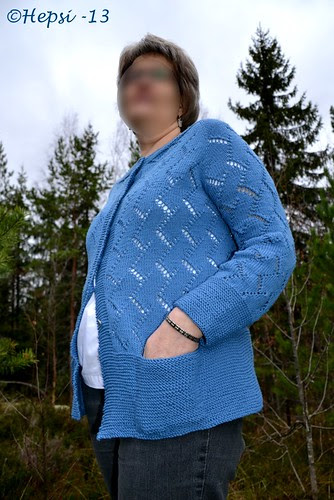 http://farm4.staticflickr.com/3797/10818576413_5d6cce05cf_c.jpg