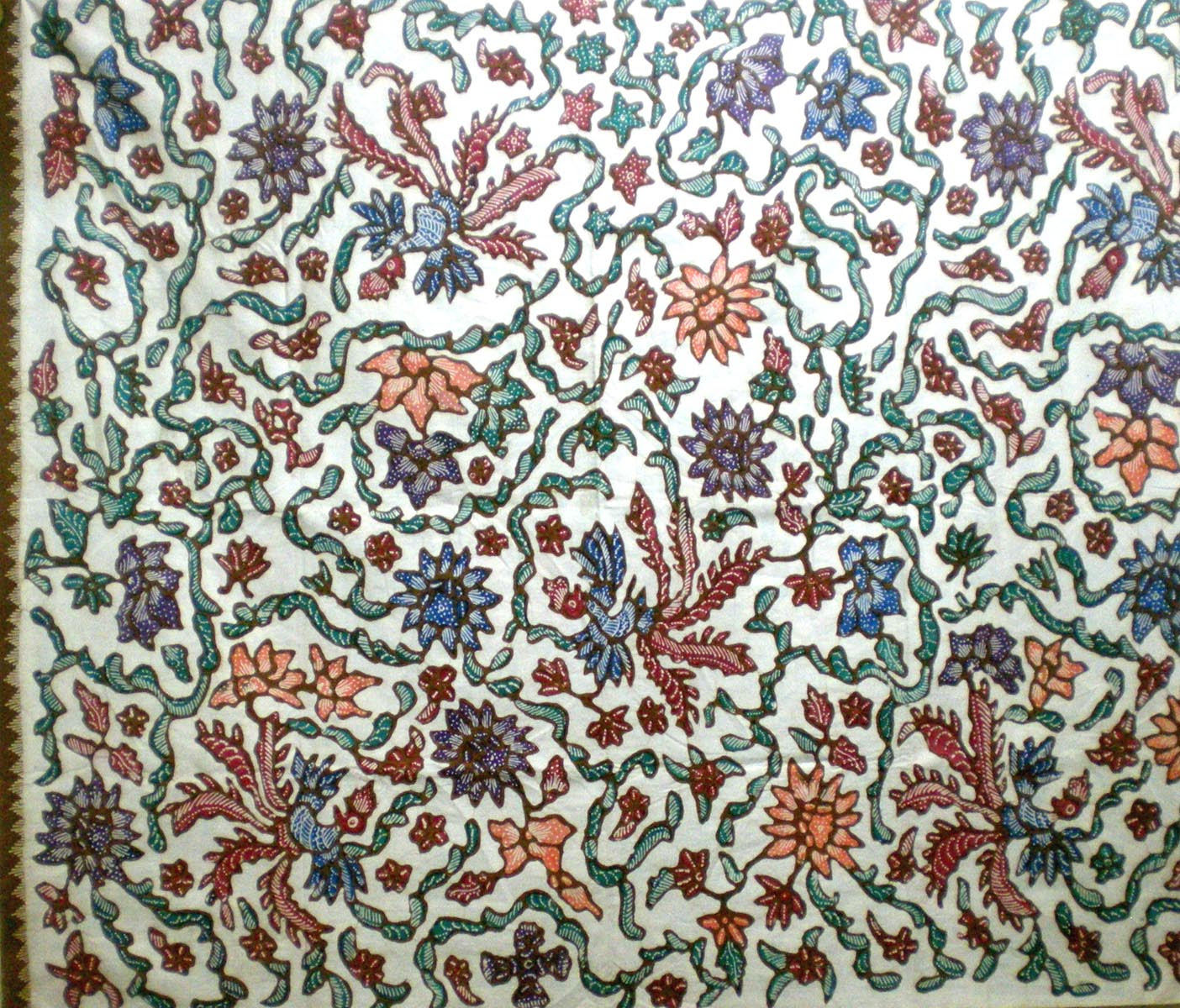 Motif Bledakan Kerton Beri Seling Lung-Lungan