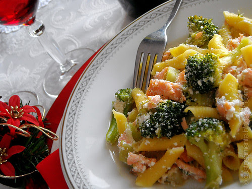 Garganelli con salmone, broccoli e ricotta