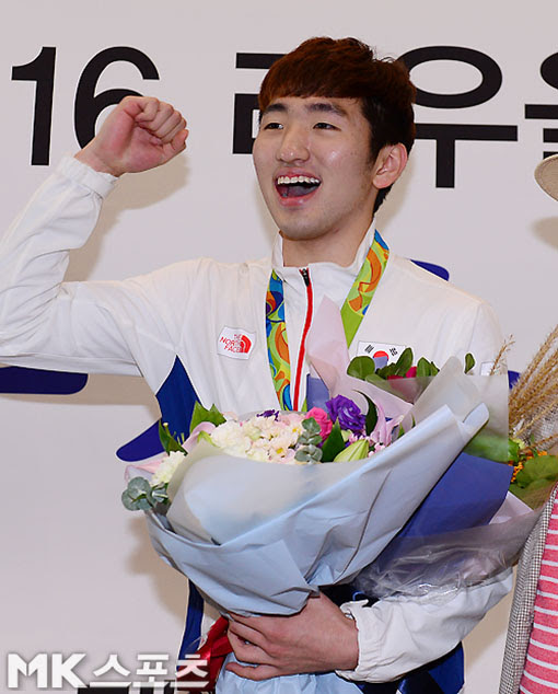 박상영 `할수 있다 에서 해 냈다` MK포토 - MK스포츠