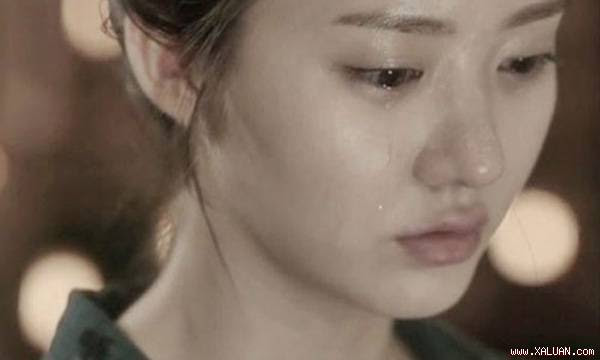 Chị em tôi sợ rúm ró, tôi vừa mới học xong cấp 3 dù đã biết mình đỗ đại học nhưng tôi biết sẽ không bao giờ có ngày tôi được bước chân tới giảng đường. (Ảnh minh họa)