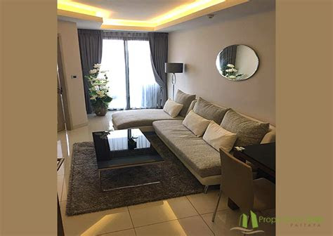 sqm  schlafzimmer und  wohnzimmer laguna beach  zu