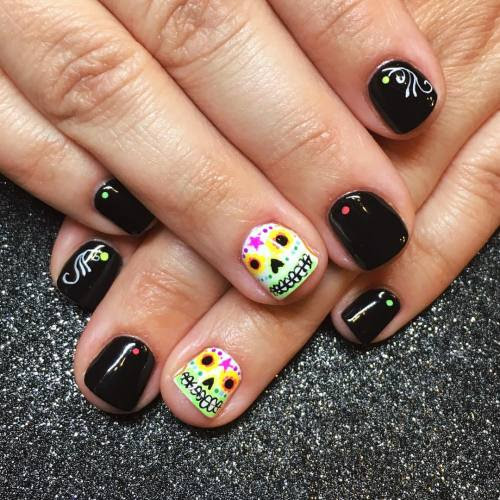 Sugar skull babies plus an extra flourish or two for Shannon 🌸🌸🌸...