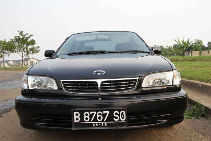 Dijual mobil toyota all new corolla 1.8 XLI tahun 2000