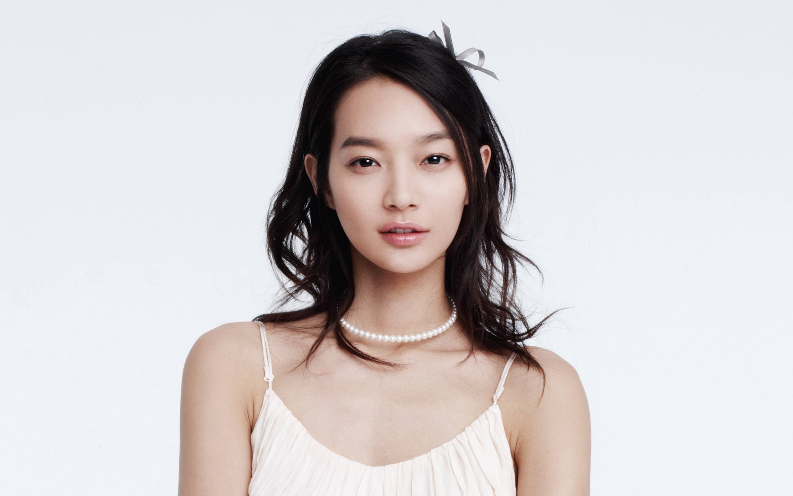 Childhood photos of top Korean actress revealed on Childhood photos of top Korean actress revealed on