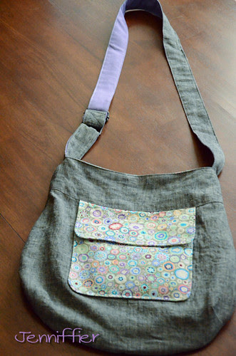 Finished sidekick tote handle extended