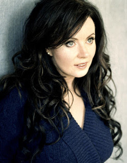 Celebrity Hairstyles, Sarah Brightman Haircut