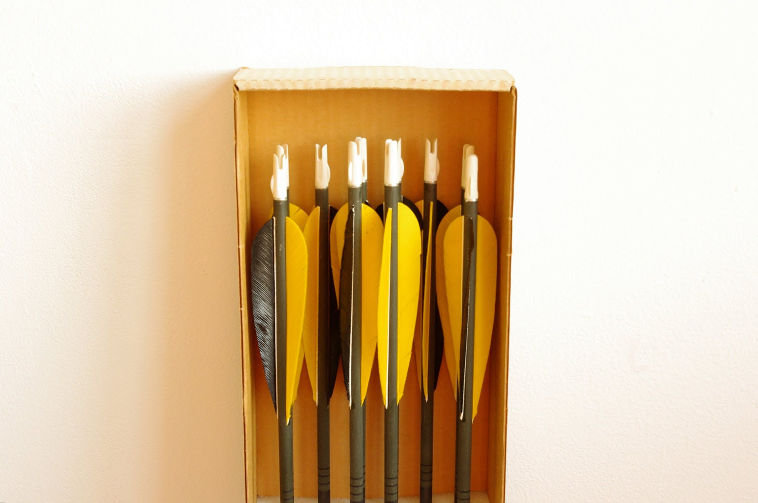 Vintage Archery Arrows In Original Box - 10 Arrows - Black and Yellow - ThisCharmingManCave