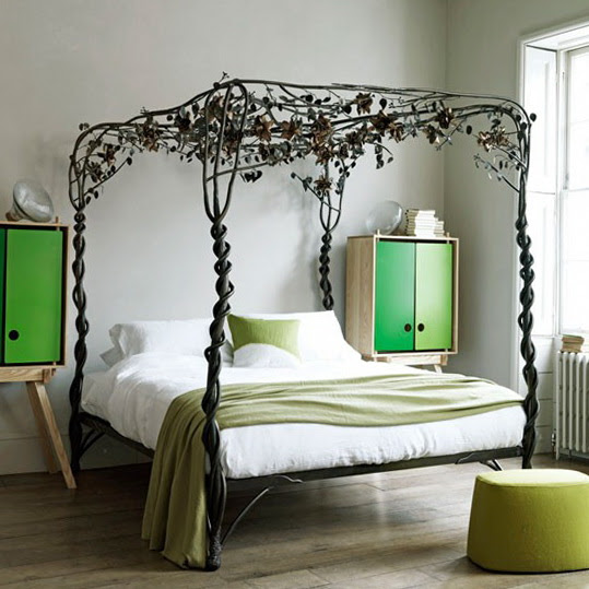 Magnificent Metal Bed Bedroom Ideas 539 x 539 · 94 kB · jpeg