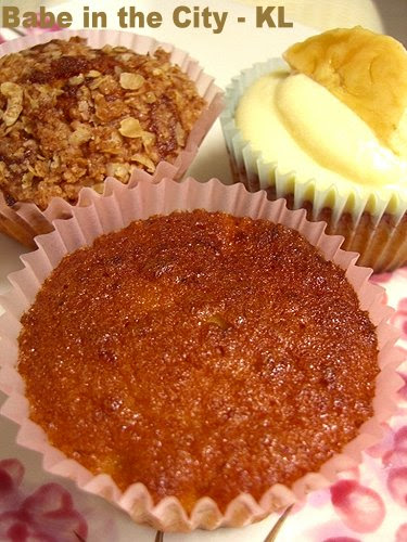 Banana Cupcakes Without Icing