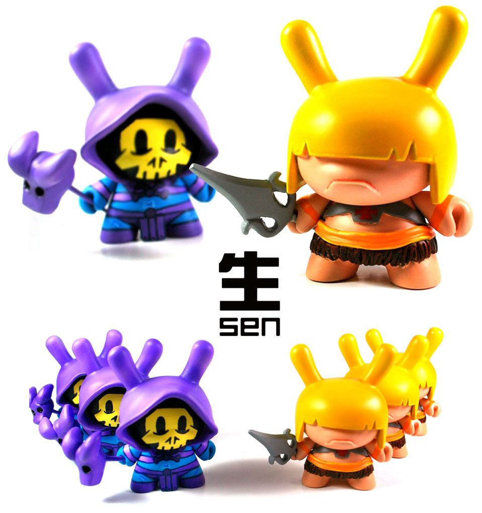 Custom "Skeletor" & "He-Man" Kidrobot Dunny set by SeN!