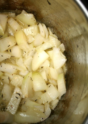 Potato & Roasted Garlic Soup