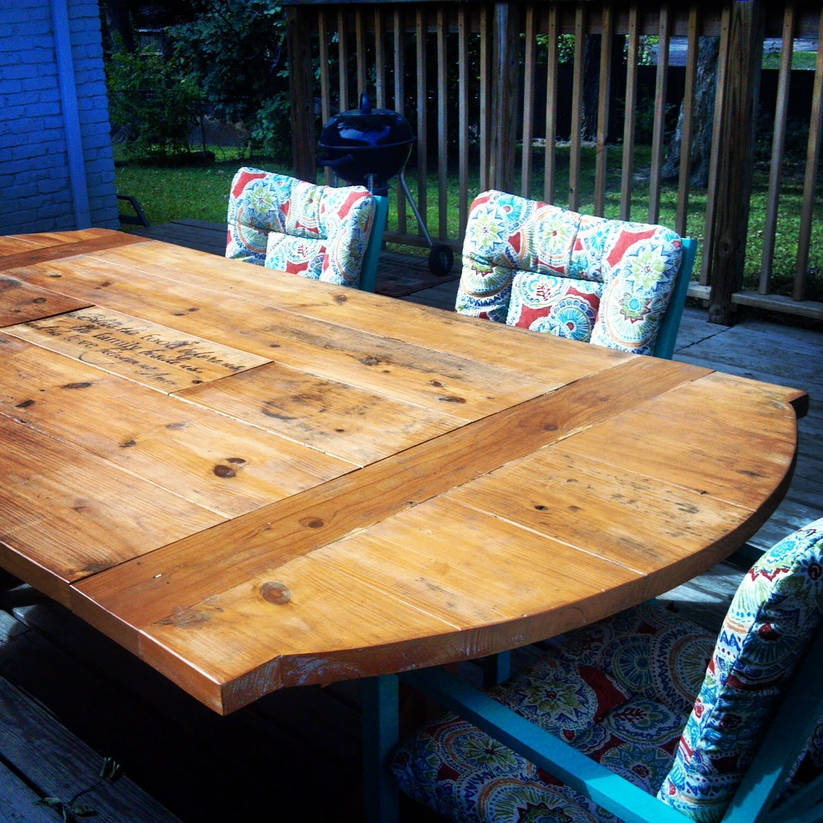 Ana White | Patio Table with Built-In Cooler - DIY Projects