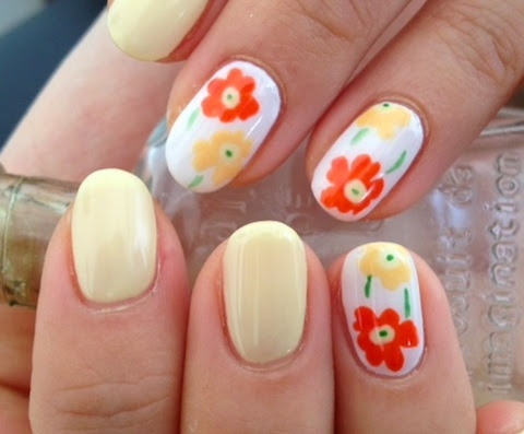 ちょっとレトロな北欧のお皿にありそうな感じのお花柄のネイル 高円寺のネイルサロン Nail Haco Blog