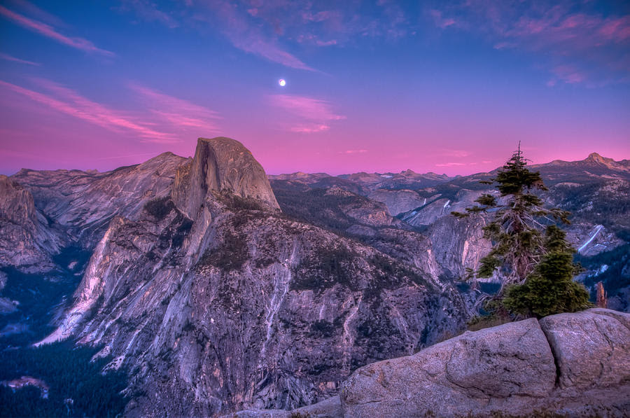Half Dome Loses Large Chunk - Leaves NW Face Route ...