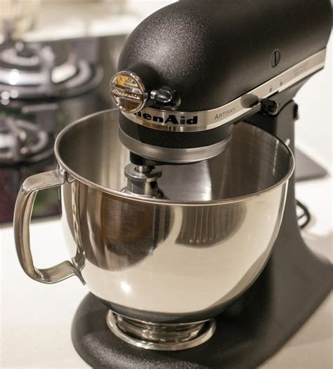 Merkmale des blenders/standmixers (modell 5ksb555). KitchenAid Artisan Mixer Review: A Powerful Motor and a
