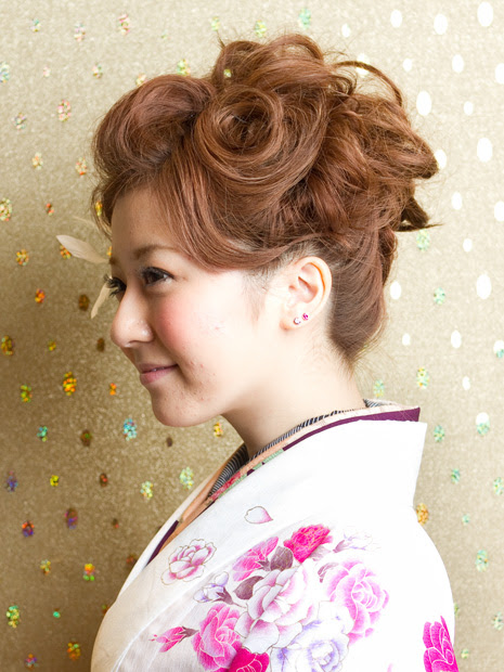 結婚式の髪型 和装 お呼ばれヘアスタイル45選と着物の髪飾り Wedding Tips ウェディングのプロが届ける結婚式のアドバイス