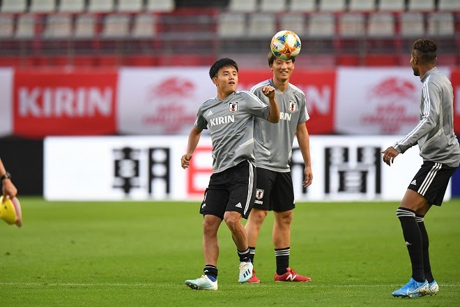 日本代表が背番号を発表 気になる久保建英は17番 10番は中島翔哉に サッカーダイジェストweb
