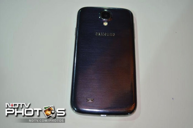 galaxys4-2.jpg