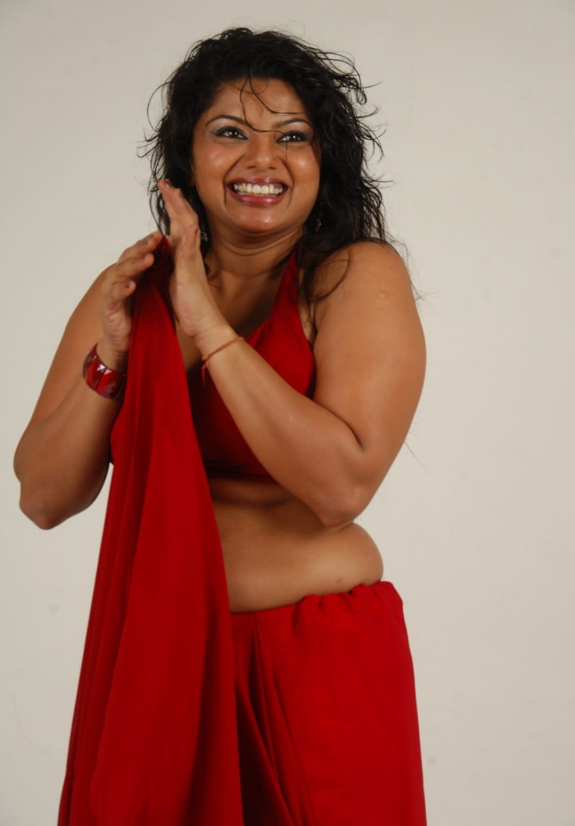 Swathi Varma Hot Saree Stills Photos Funrahi Swathi Varma Hot Saree Stills Photos Funrahi