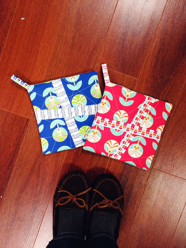 Camp Stitchalot - Quilted Potholders by Jeni Baker