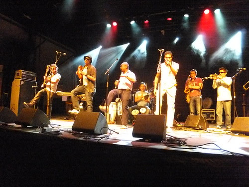 LA-33 at Ottawa Bluesfest 2011